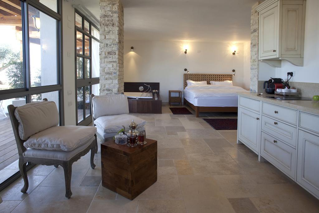 Boutique Hotel Tamarin Rosh Pinna Oda fotoğraf
